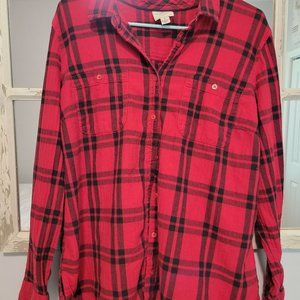 St. John's Bay Women's Long Sleeve Regular Fit Button-Down Shirt XL
